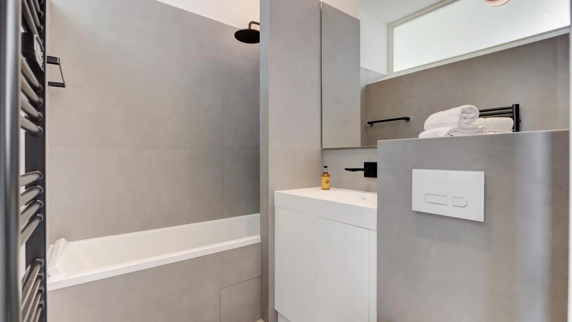 Immogroom - Appartements Luxueux - 2Min Du Palais - Vue Mer - Clim Cannes