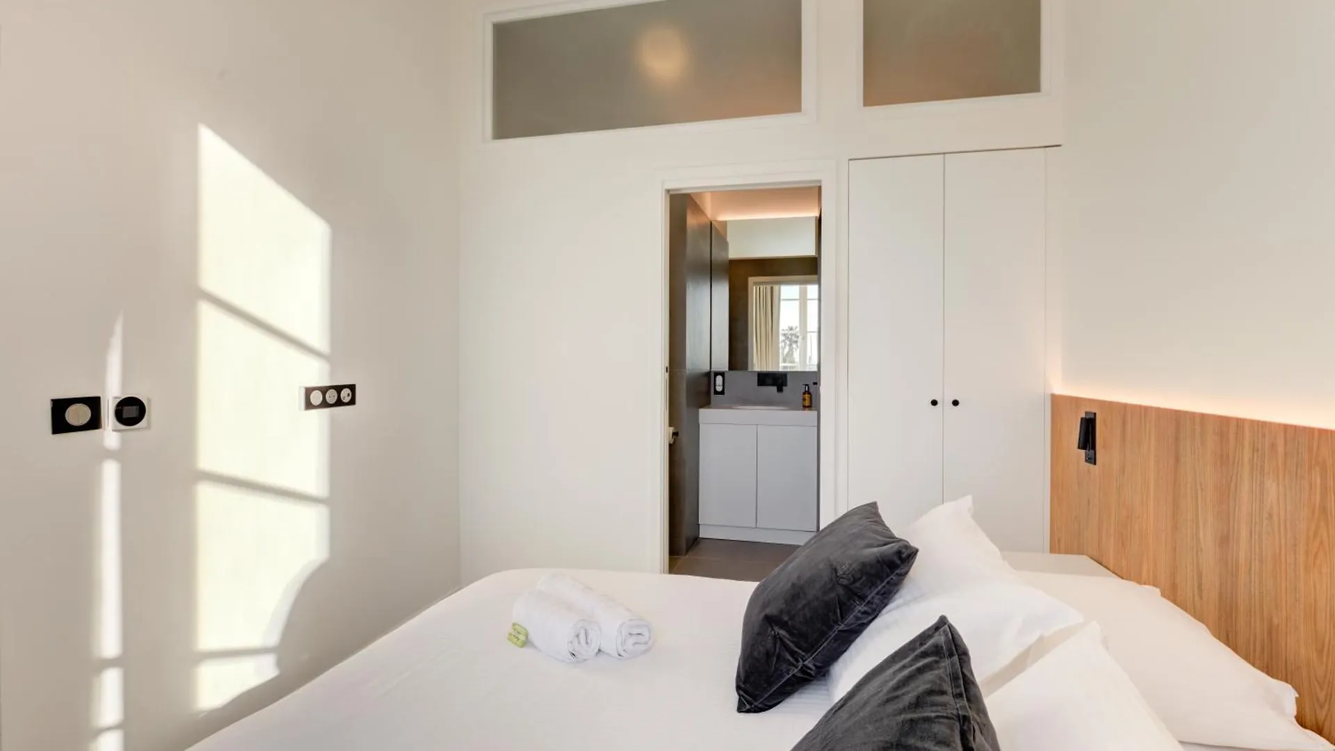 Immogroom - Appartements Luxueux - 2Min Du Palais - Vue Mer - Clim Cannes