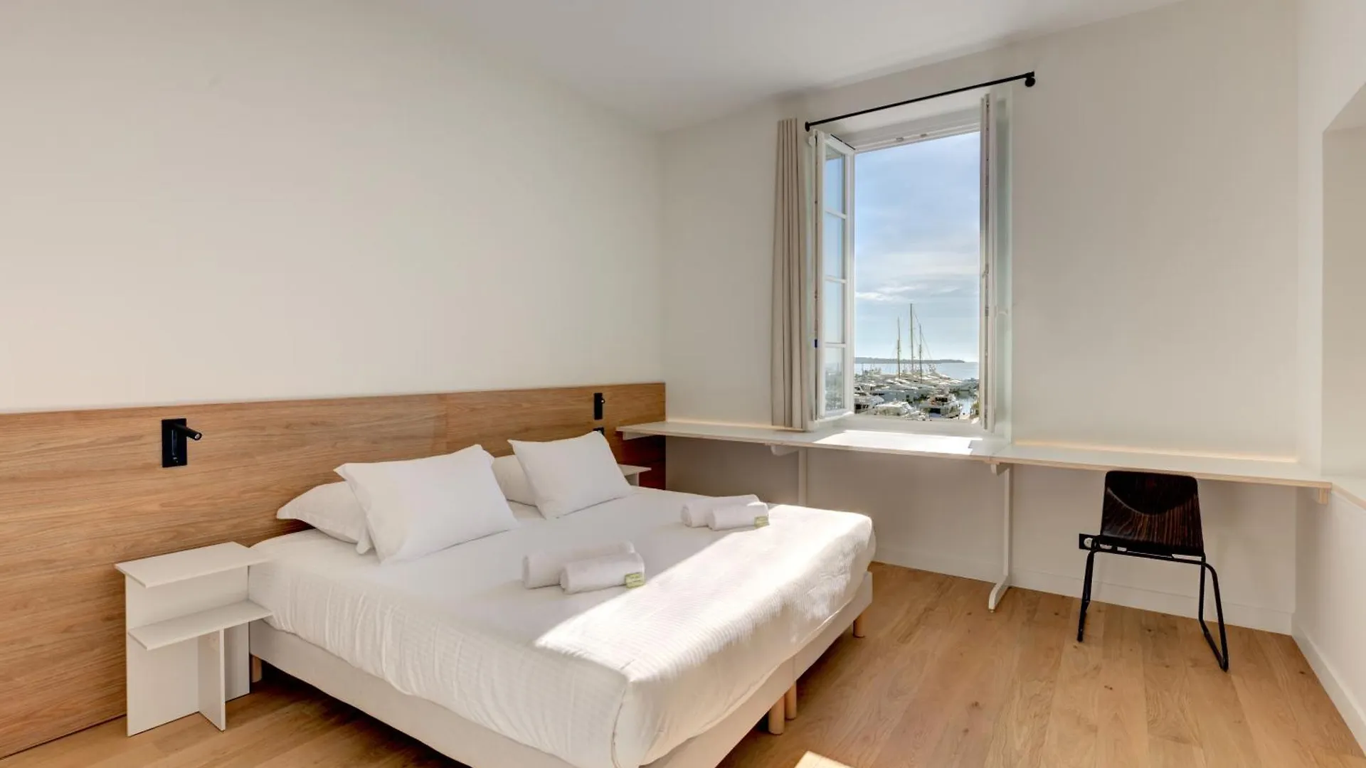 Immogroom - Appartements Luxueux - 2Min Du Palais - Vue Mer - Clim Cannes 0*,  France