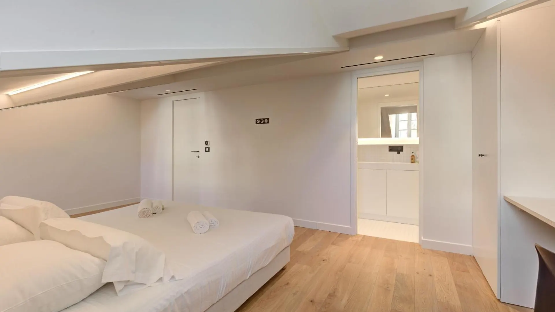 Immogroom - Appartements Luxueux - 2Min Du Palais - Vue Mer - Clim Cannes