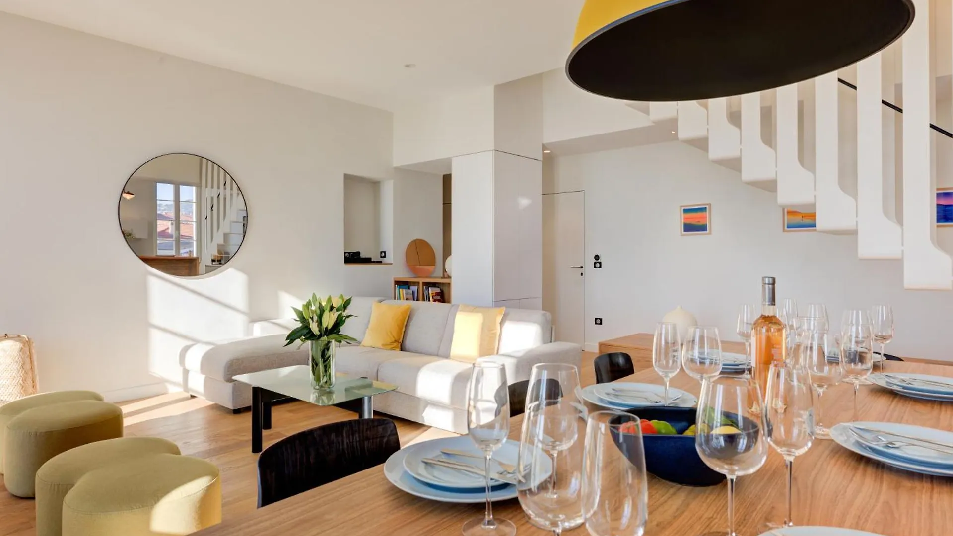 Immogroom - Appartements Luxueux - 2Min Du Palais - Vue Mer - Clim Cannes
