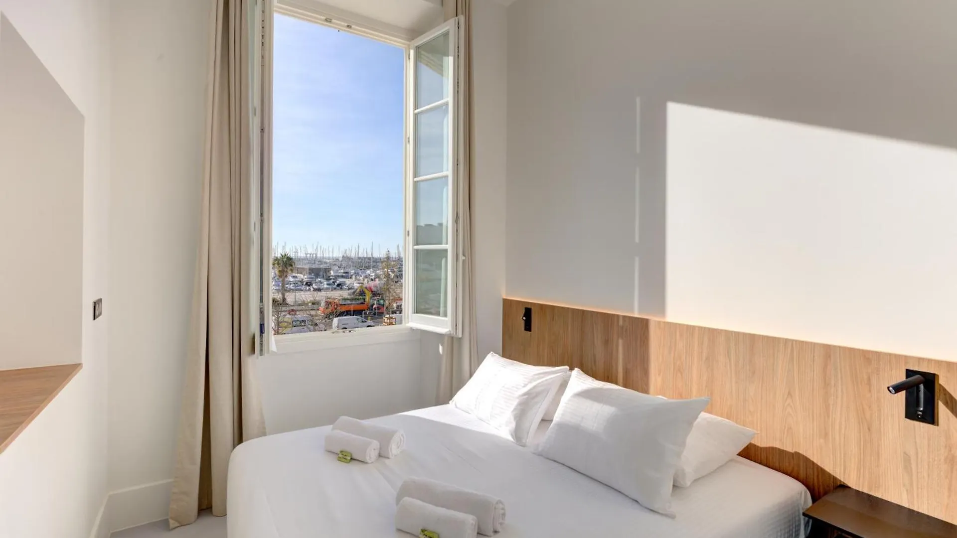 Immogroom - Appartements Luxueux - 2Min Du Palais - Vue Mer - Clim Cannes France